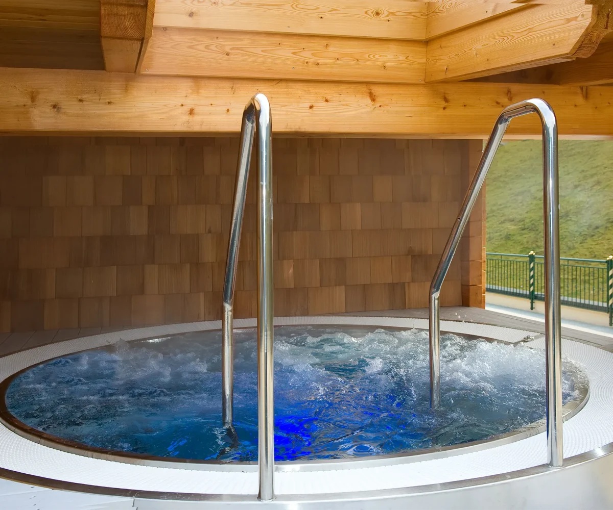 A_Altenmarkt_Zauchensee_Hotel_Alpenrose_20081118_Betr