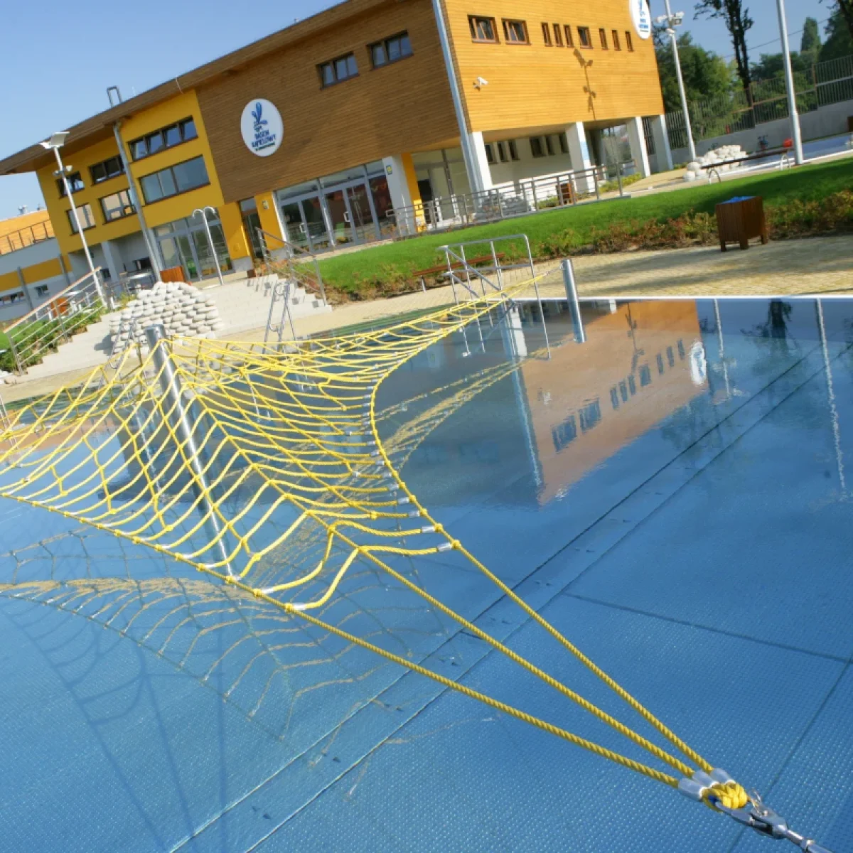 basen_kąpielowy_w_andrychowie_01