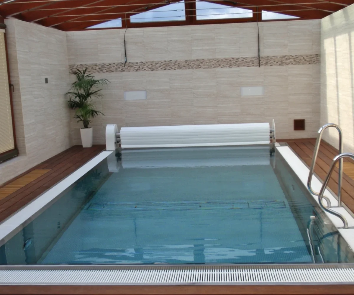 basen_wewnętrzny_003d