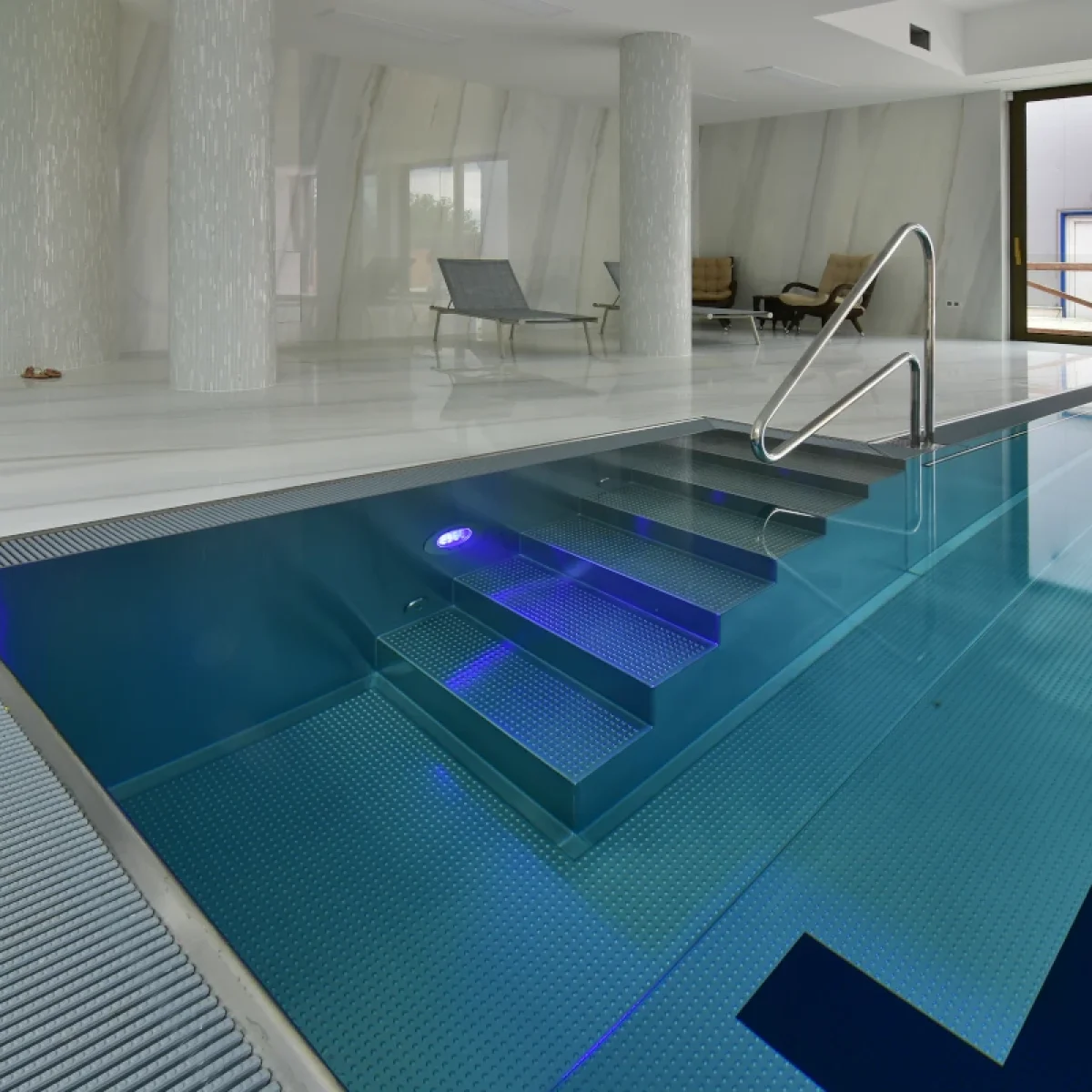 basen_wewnętrzny_004a