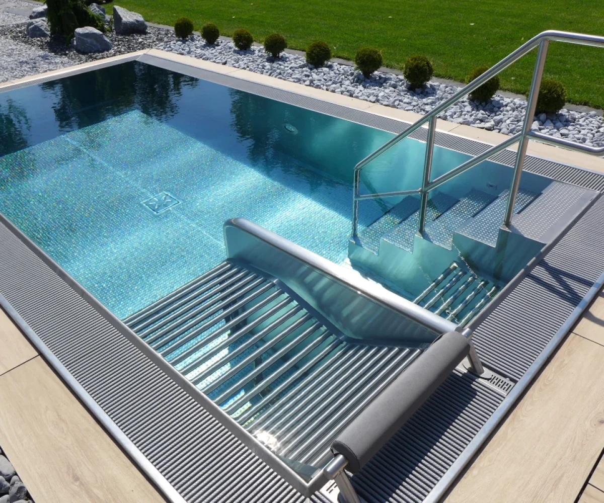 Leżanka rurowa jednoosobowa