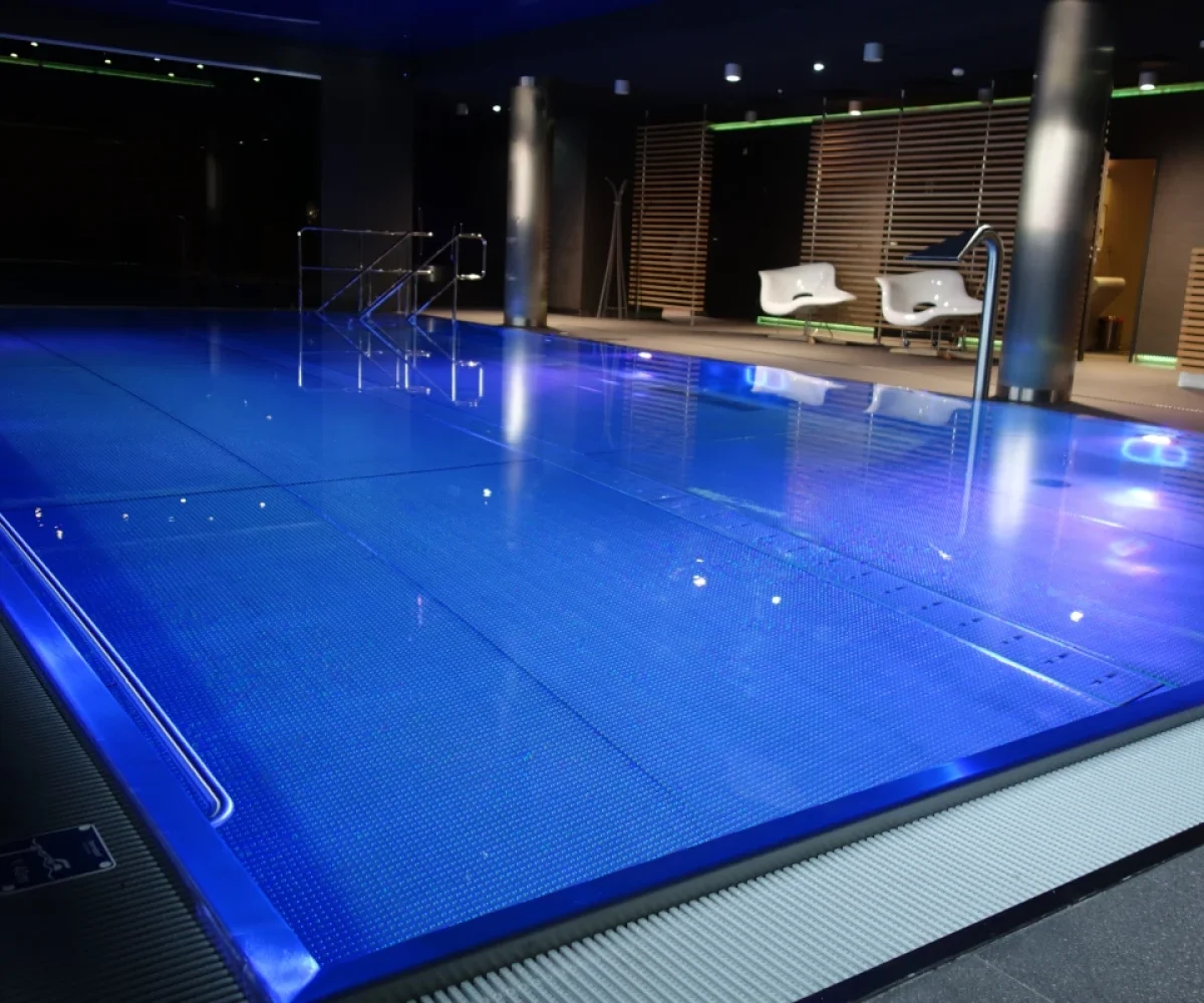 bristol_art_and_medical_SPA_01