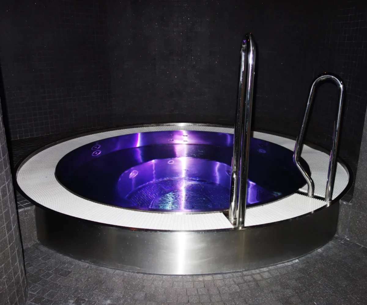 bristol_art_and_medical_SPA_03