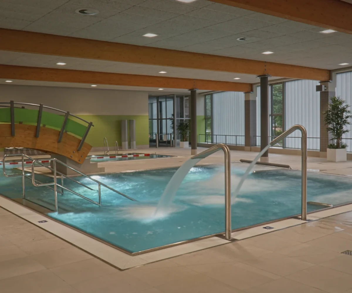 kryty_basen_w_andrychowie_01